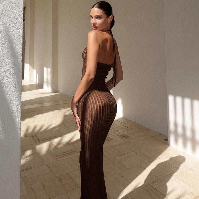 Elegant Knit Sleeveless Bodycon Dress with Halter Neckline Women's Fashion Dress