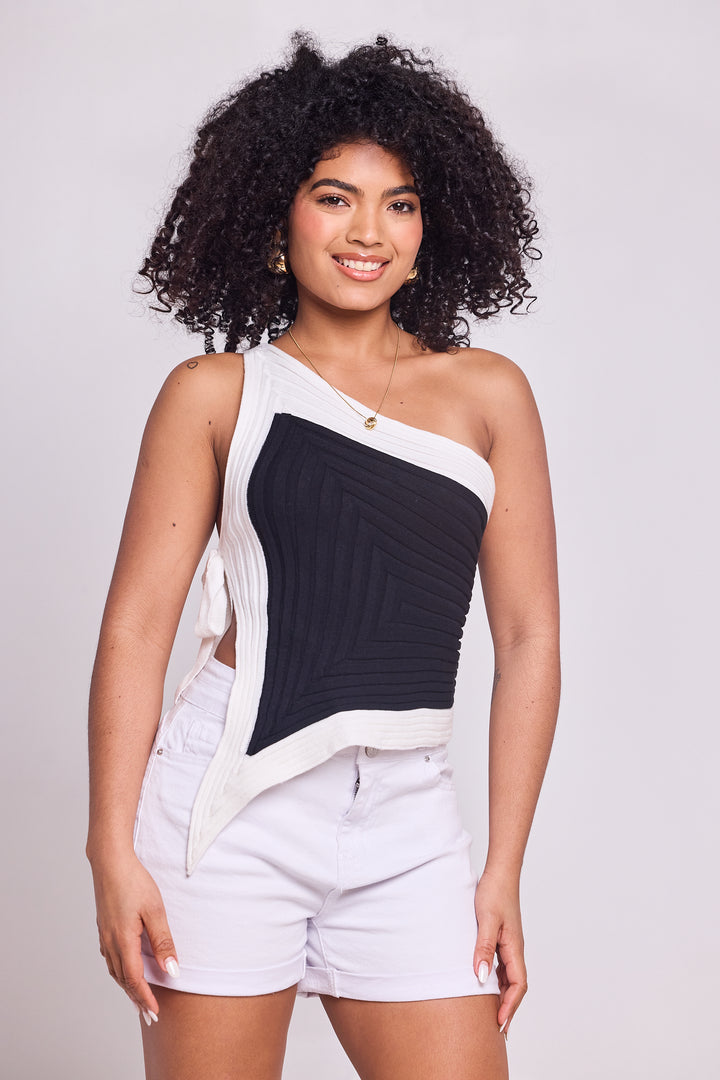 Geo Edge Asymmetrical Top